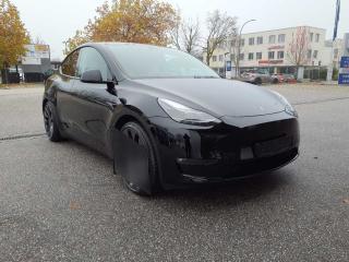 Tesla Model Y PERFORMANCE 393kw 21ALU TZ