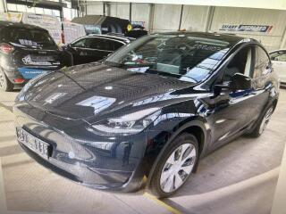 Tesla Model Y RWD 220kw 19ALU 