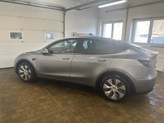 Tesla Model Y LONG RANGE DM TZ SOH 92%