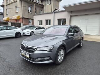 �koda Superb Combi 2.0TDi DSG 110kw 17ALU