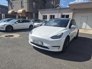 Tesla Model Y PERFORMANCE 21AL SOH 93%