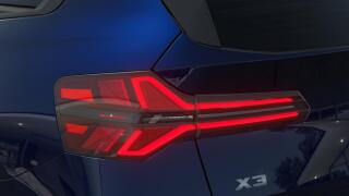 BMW X3 M50 xDrive - náhled 9
