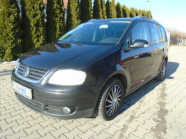 Volkswagen Touran 2.0 TDi 