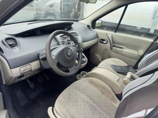 Renault Grand Scénic 1.6 16V 82 kW, POTKANÝ MOTOR - náhled 9