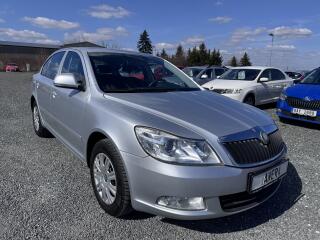 �koda Octavia II 1.6 TDI,2009.1.Majitel,�R
