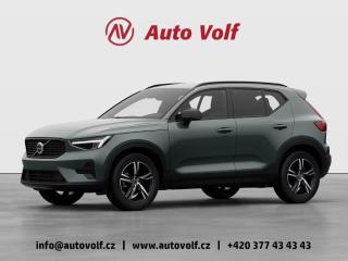 Volvo XC40 PLUS DARK B3 FWD 120kW