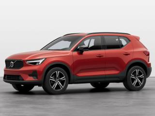 Volvo XC40 PLUS DARK B3 FWD 120kW