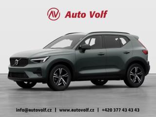 Volvo XC40 PLUS DARK B3 FWD 120kW