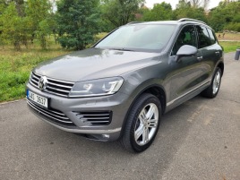 Volkswagen Touareg 4.2TDi R-LINE*NOV V R*