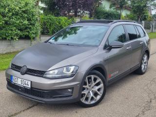 Volkswagen Golf 2.0TDi 135kW DSG*ALLTRACK*PANO