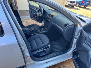 Škoda Octavia 2.0TDI 103Kw Elegance - Tažný  - náhled 13