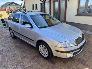 Škoda Octavia 2.0TDI 103Kw Elegance - Tažný  - náhled 2
