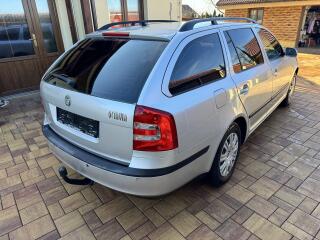 Škoda Octavia 2.0TDI 103Kw Elegance - Tažný  - náhled 3