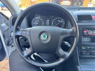 Škoda Octavia 2.0TDI 103Kw Elegance - Tažný  - náhled 9