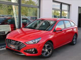 Hyundai i30 1.5 DPI,80kW,1majR,Serv.kn.