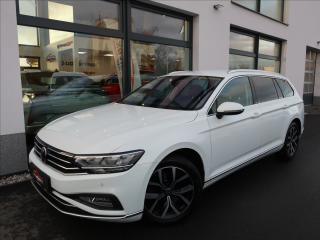 Volkswagen Passat 2.0 TDi,Elegance,1majR,DPH