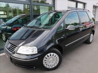 Volkswagen Sharan 1.9 TDi,96kW,7m�st,aut.klima