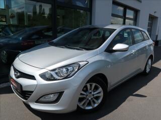 Hyundai i30 1.6 MPi,88kW,1maj�R,serv.kn.