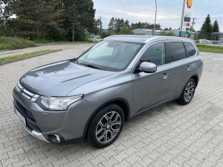 Mitsubishi Outlander (2014) 2,2 DI-D 7 míst - náhled 1