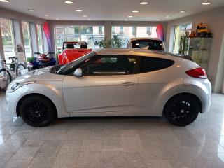 Hyundai Veloster 1.6GDi SERVISKA 2xKOLA NOVSTK
