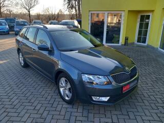 �koda Octavia 1.6TDi 1.MAJ, NAVI, VYH�.SED,