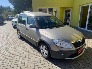 �koda Roomster SCOUT 1.2TSi SERVISKA ZAD�NO !