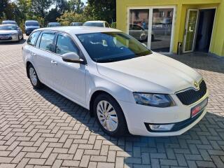 �koda Octavia 2.0TDi 110kw �R  DSG VYH�. SED