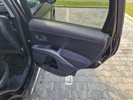 Mitsubishi Outlander 2.2 INTENSE PLUS - náhled 13