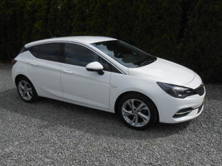 Opel Astra 1.2THp,kamera, Navi,62TKm!