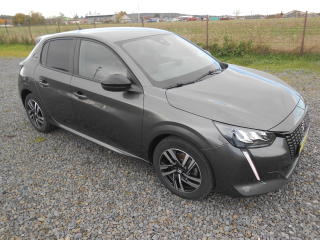 Peugeot 208 1.2THp,FULL LED, AUTOMAT,19TKm