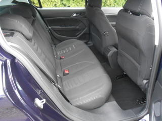 Peugeot 308 1,6  NAVI,KAMERA.FULL LED - náhled 19