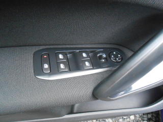 Peugeot 308 1,6  NAVI,KAMERA.FULL LED - náhled 25