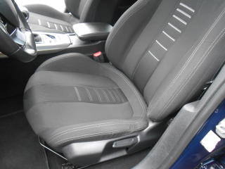 Peugeot 308 1,6  NAVI,KAMERA.FULL LED - náhled 27