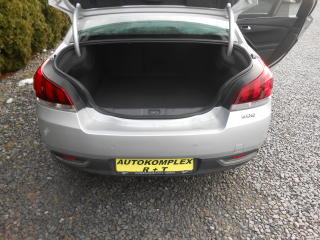 Peugeot 508 2.0HDi 180PS,AUTOMAT, FULL LED - náhled 25