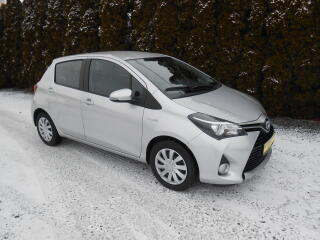 Toyota Yaris 1.5VVTiHybrid,NAVI,KAMERA,AUT!
