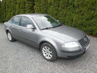 Volkswagen Passat 1.9TDi,96KW,KLIMA,207TKm!