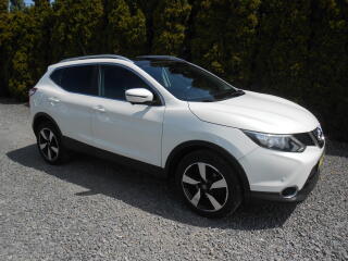Nissan Qashqai 1.5DCi,LED,KAMERA,PANORAMA