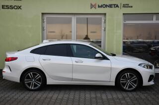 BMW Řada 2 218d LED HUD CARPLAY 1M ČR - náhled 12