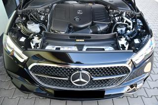 Mercedes-Benz Třídy E 200 4M ZÁRUKA HUD 1M ČR - náhled 17