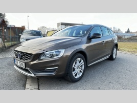 Volvo V60 D4 CROSSCOUNTRY 140KW AUTOMAT