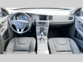 Volvo V60 (2016) D4 CROSSCOUNTRY 140KW AUTOMAT - náhled 13