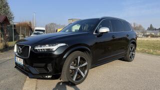 Volvo XC90 D5 R-DESIGN SERVIS VOLVO 