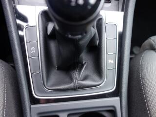 Volvo V90 (2017) 2.0D4 140kW INSCRIPTION -1.MAJ - náhled 16