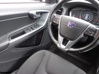 Volvo S60 (2017) 2.0 D4 147kW AUT -NOVÉ V ČR - náhled 12