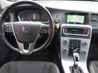 Volvo S60 (2017) 2.0 D4 147kW AUT -NOVÉ V ČR - náhled 13