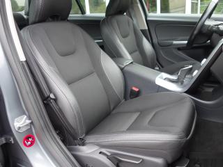 Volvo S60 (2017) 2.0 D4 147kW AUT -NOVÉ V ČR - náhled 25