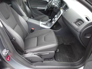 Volvo S60 (2017) 2.0 D4 147kW AUT -NOVÉ V ČR - náhled 27