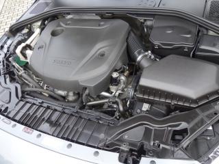 Volvo S60 (2017) 2.0 D4 147kW AUT -NOVÉ V ČR - náhled 39