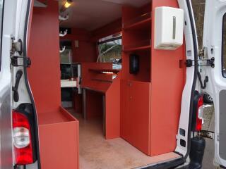 Ford Fiesta (2015) 1.4i 16V 71kW LPG -SERVISOVÁNO - náhled 12