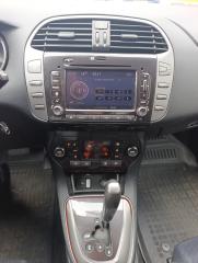 Fiat Bravo 1,6 JTD 88kw automat - náhled 9